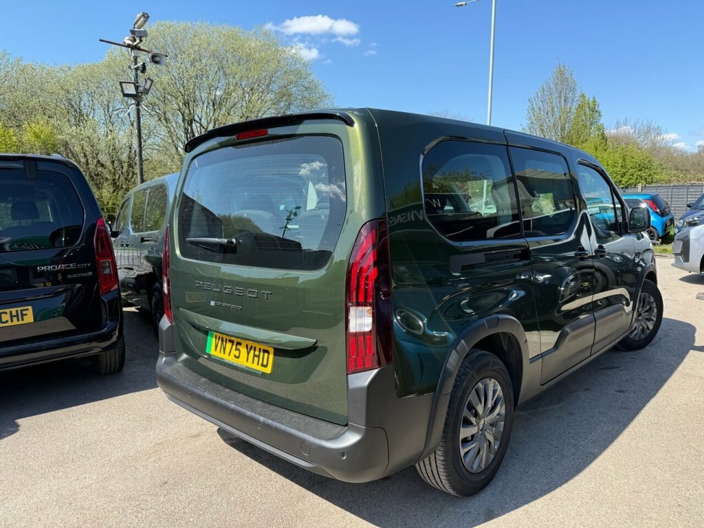 Peugeot e-Rifter Mpv VN75YHD Green #3