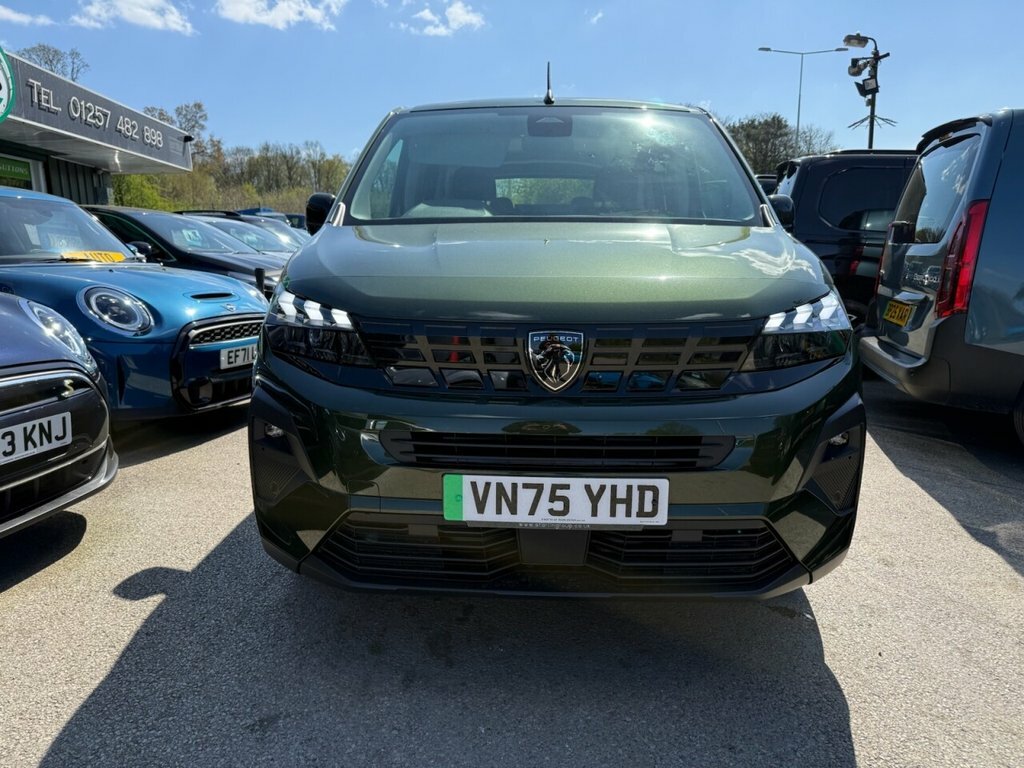 Peugeot e-Rifter Mpv VN75YHD Green #6