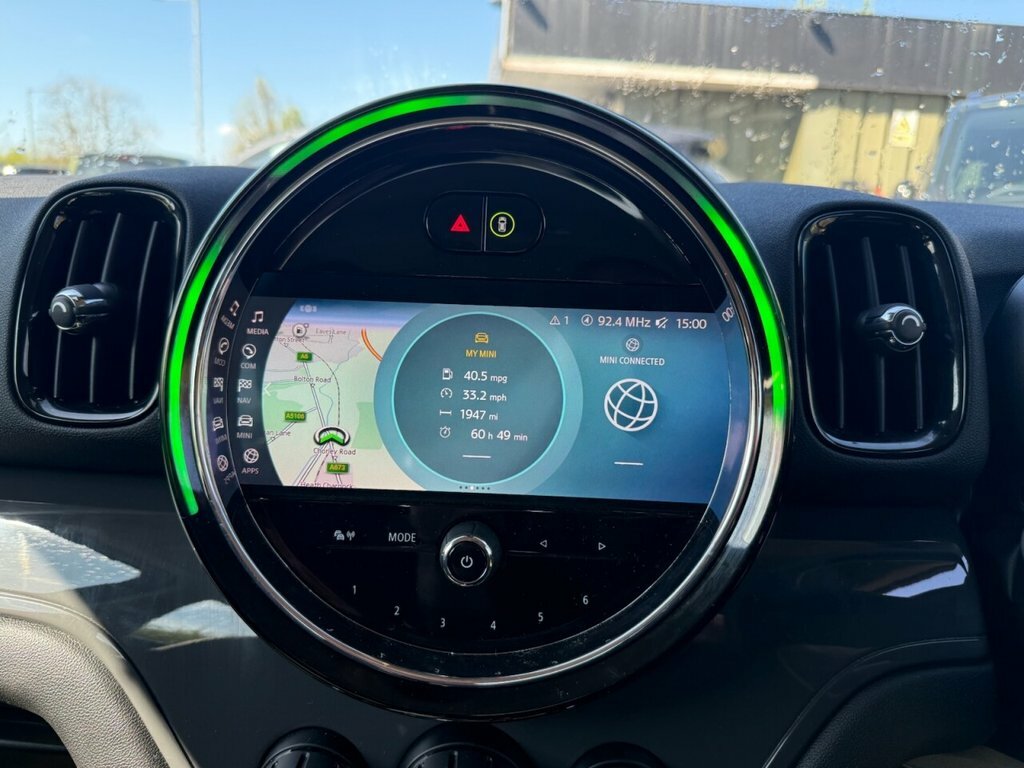 Mini Countryman 1.5L Cooper Classic HF72OKB Green #4