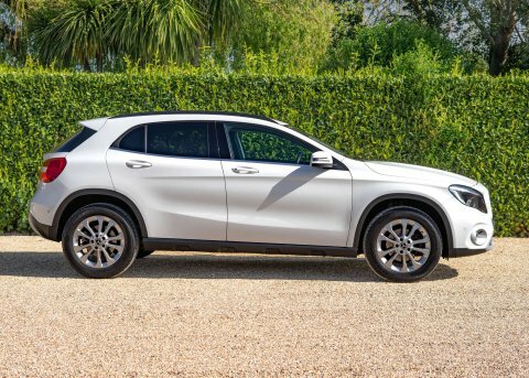 Mercedes-Benz GLA Class 1.6 Gla 200 LT68FHJ White #4