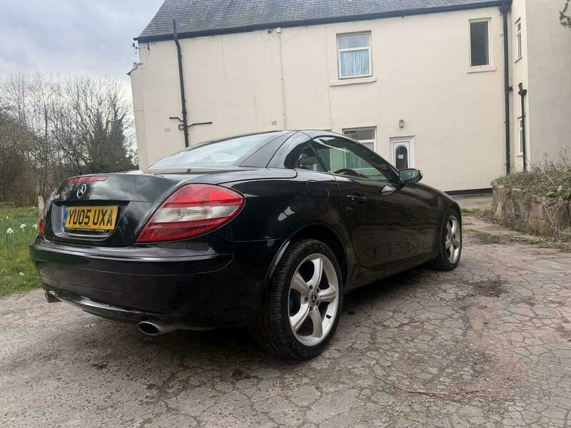 Mercedes-Benz CLS 3.5 Slk350 Convertible Black #6