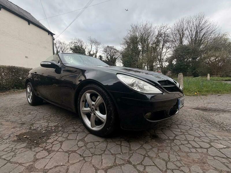 Mercedes-Benz CLS 3.5 Slk350 Convertible Black #4