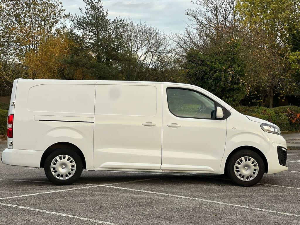 Vauxhall Vivaro 1.5 Turbo D 2900 Sportive L2 H1 Euro 6 Ss DS70NVV White #4
