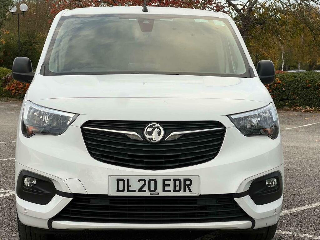 Vauxhall Combo 1.5 Turbo D 2000 Sportive L1 H1 Euro 6 Ss DL20EDR White #2