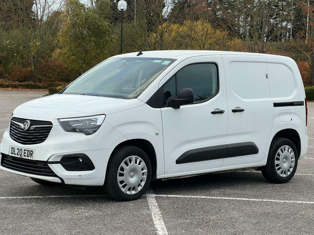 Vauxhall Combo 1.5 Turbo D 2000 Sportive L1 H1 Euro 6 Ss DL20EDR White #3
