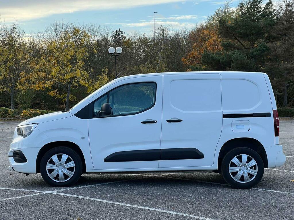 Vauxhall Combo 1.6 Turbo D 2300 Sportive L1 H1 Euro 6 Ss DS70OAC White #5