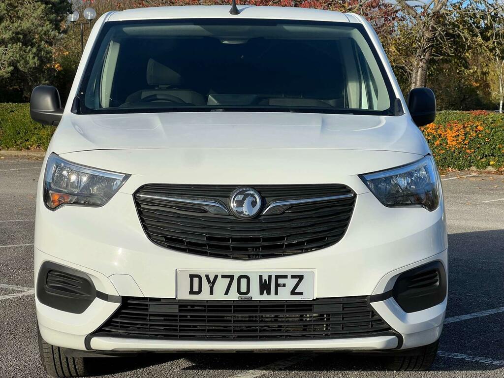 Vauxhall Combo 1.6 Turbo D 2300 Sportive L1 H1 Euro 6 Ss DY70WFZ White #2