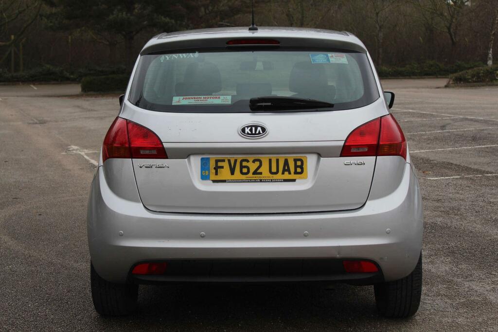 Kia Venga 1.4 Crdi 1 Euro 5 Silver #4