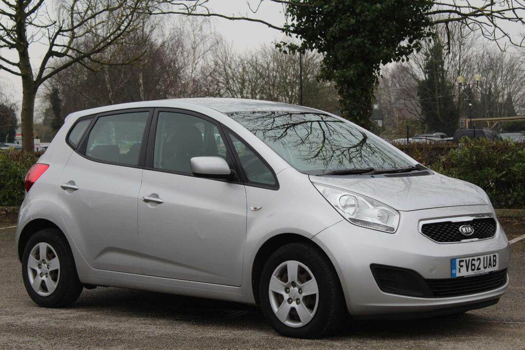 Kia Venga 1.4 Crdi 1 Euro 5 Silver