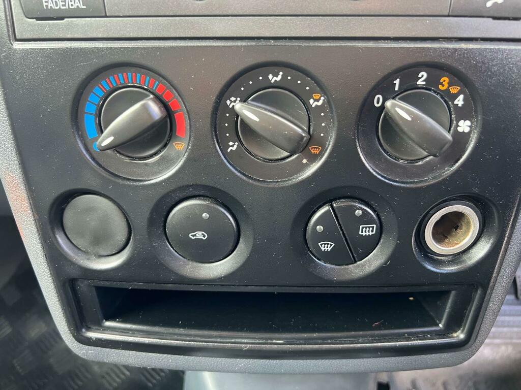 Ford Transit Connect 1.8 Tdci T230 LX L3 H3 White #2