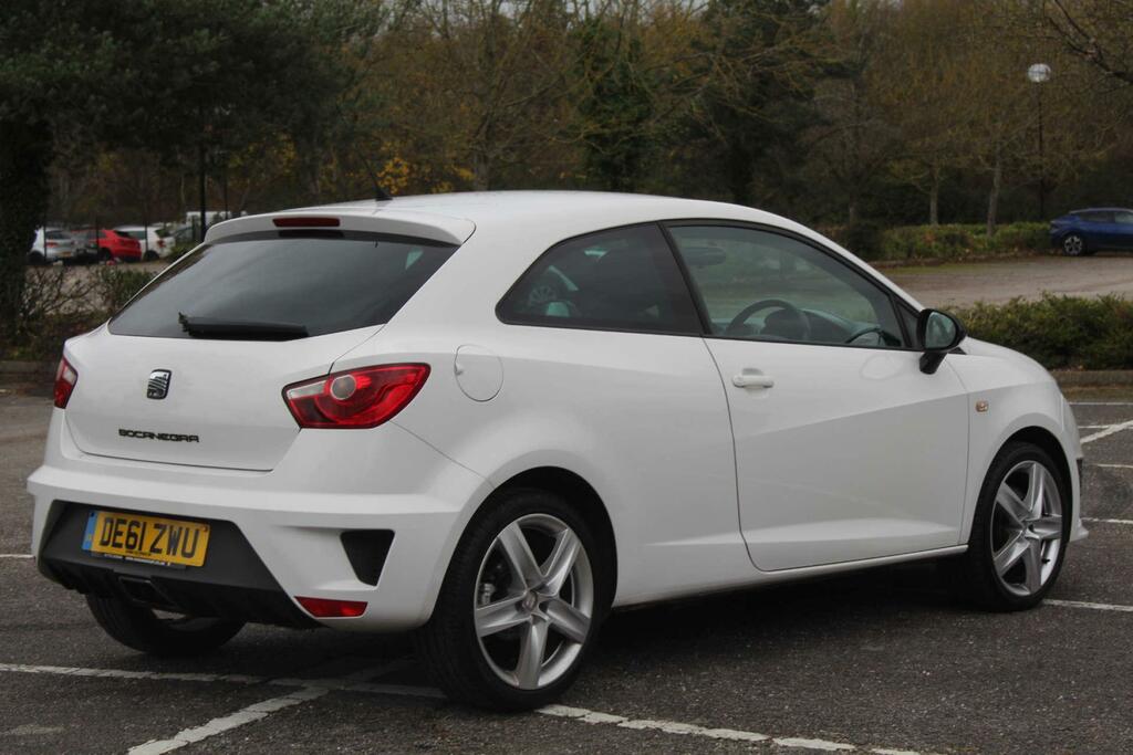 Seat Ibiza 1.4 Tsi Cupra Bocanegra Sport Coupe Dsg Euro 5 White #3