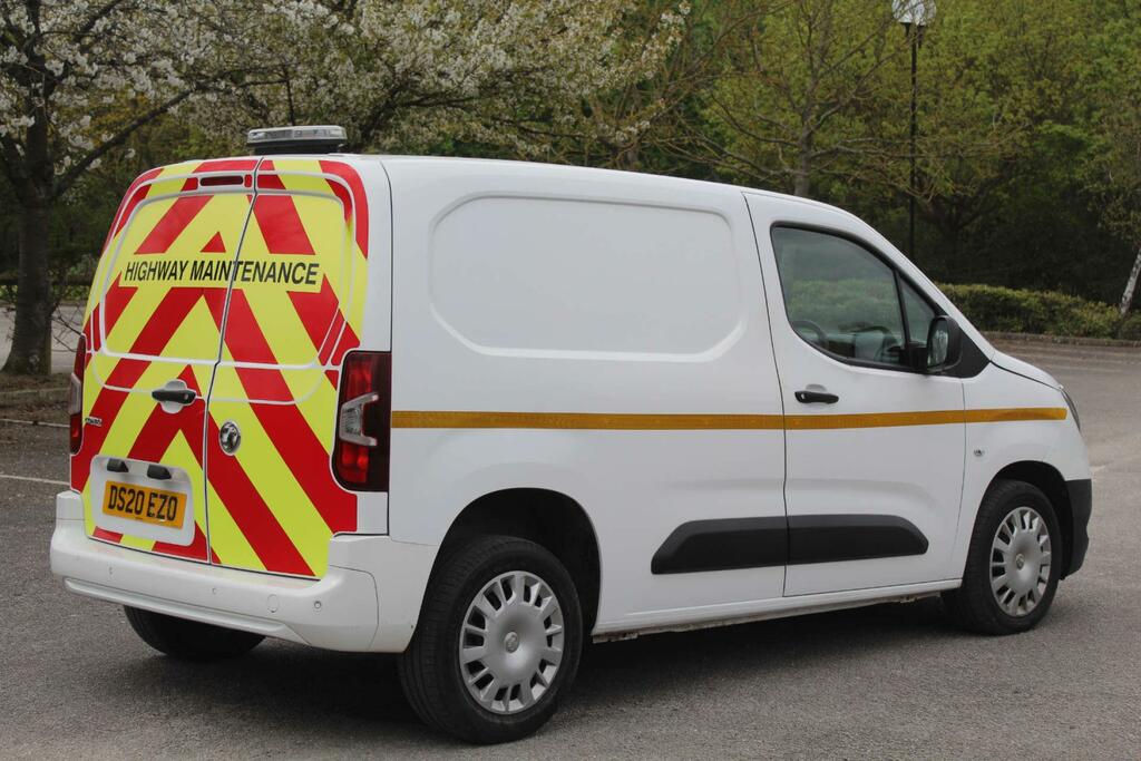 Vauxhall Combo 1.6 Turbo D 2300 Sportive L1 H1 Euro 6 Ss White #3