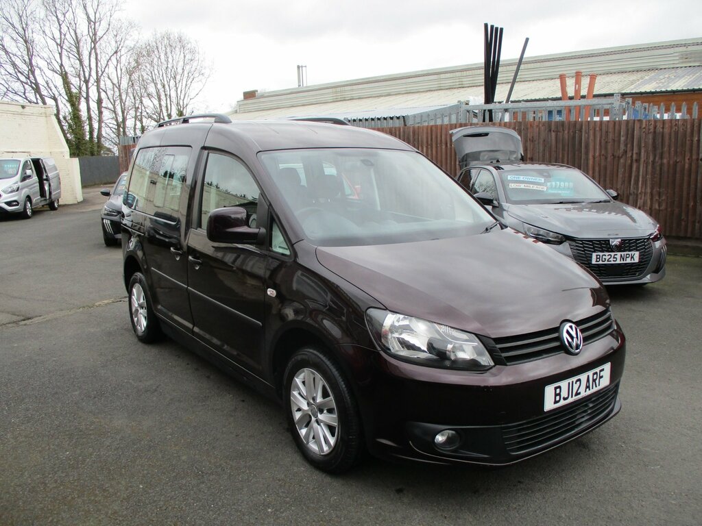 Volkswagen Caddy Life 1.6 Tdi Cr Mpv Dsg Euro 5 102 Ps Purple