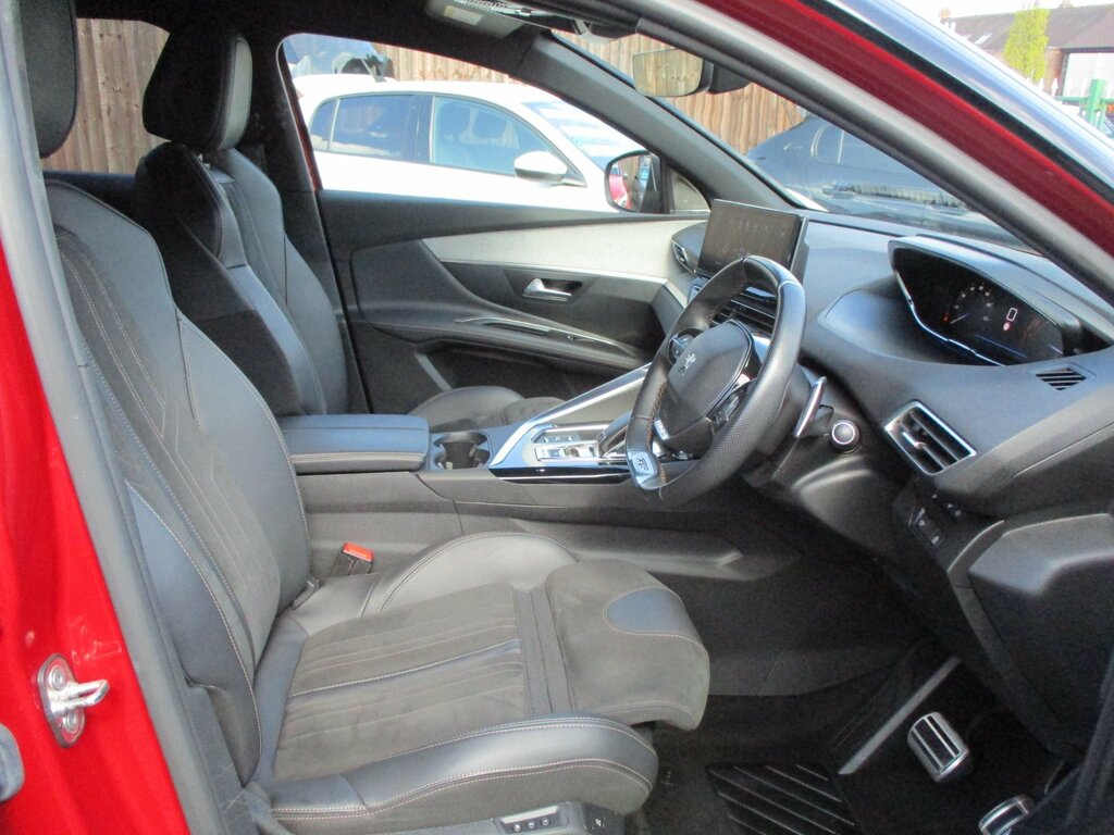 Peugeot 3008 1.2 Puretech Gt Premium Suv Eat Euro 6 CX22WNJ Red #2