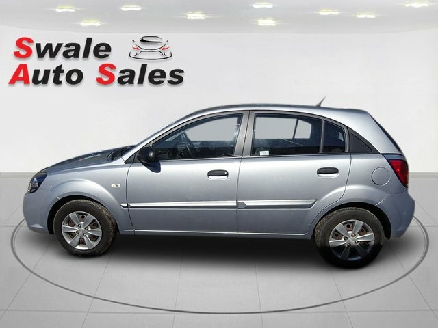 Kia RIO 1.4 1 Hatchback Silver
