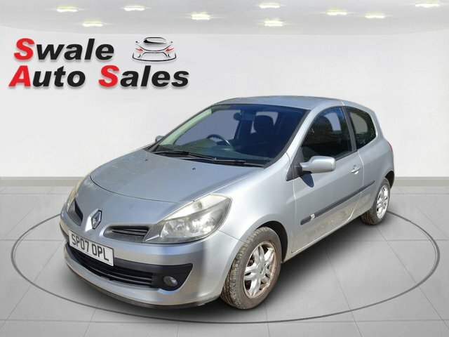 Renault Clio 1.4 16V Dynamique Hatchback Silver #5