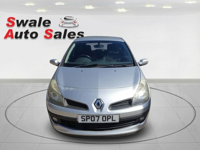 Renault Clio 1.4 16V Dynamique Hatchback Silver #4