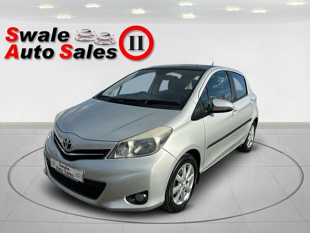 Toyota Yaris 1.33 Dual Vvt-i T Silver