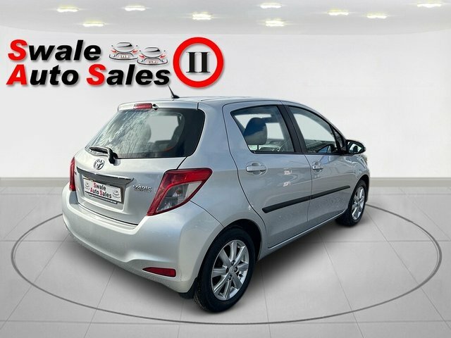 Toyota Yaris 1.33 Dual Vvt-i T YT12XLN Silver #4