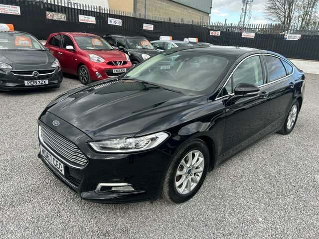 Ford Mondeo 2.0 Tdci Titanium Hatchback MD67CEO Black #5