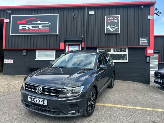 Volkswagen Tiguan 2.0 Tdi Se Navigation Grey