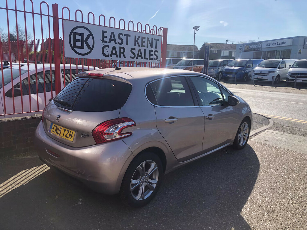 Peugeot 208 1.6 E-hdi Allure Hatchback Euro CN15TZH  #6