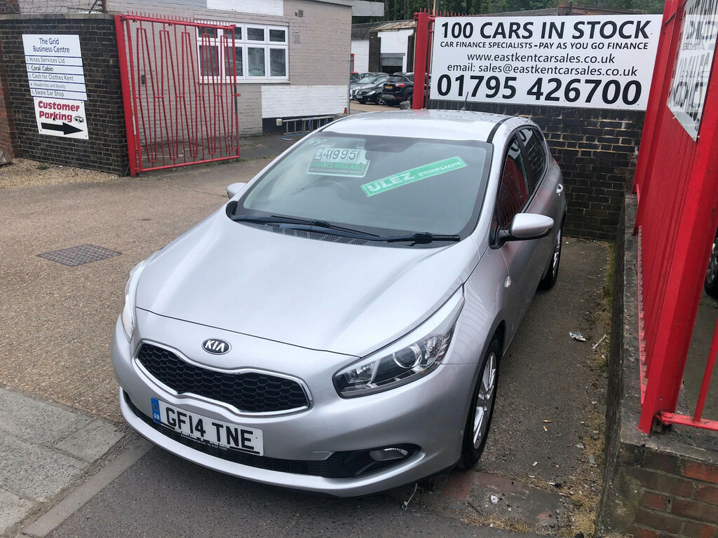 Kia Ceed 1.4 Vr7 Hatchback Euro 5 98 Bhp Silver #3