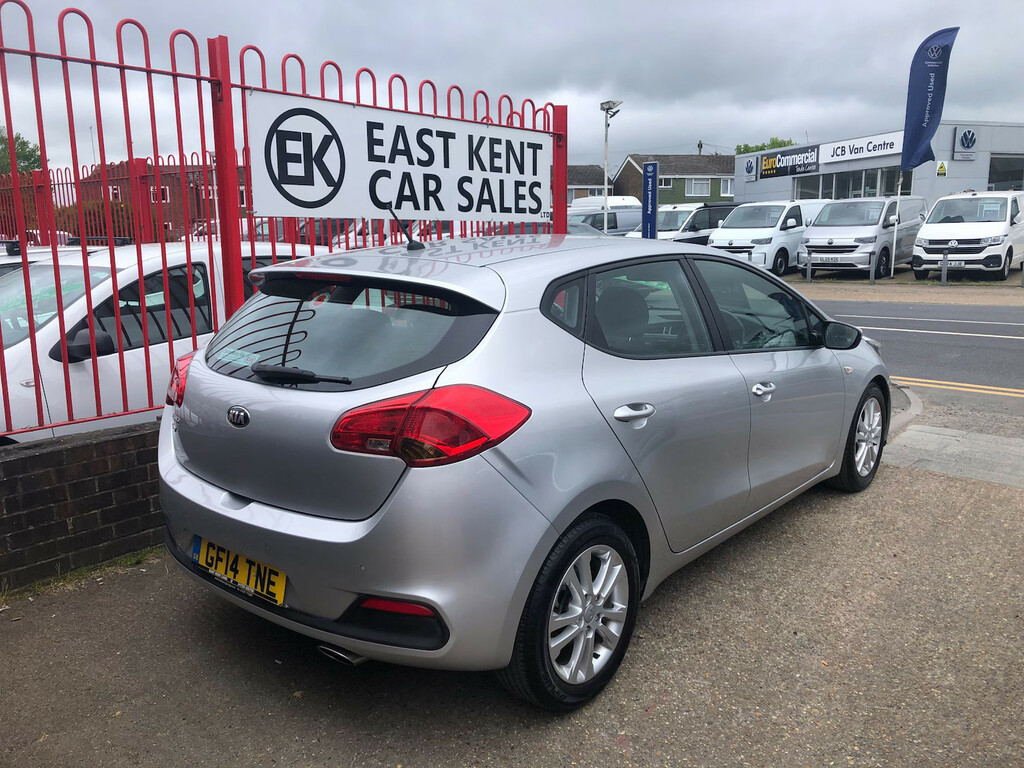 Kia Ceed 1.4 Vr7 Hatchback Euro 5 98 Bhp Silver #6