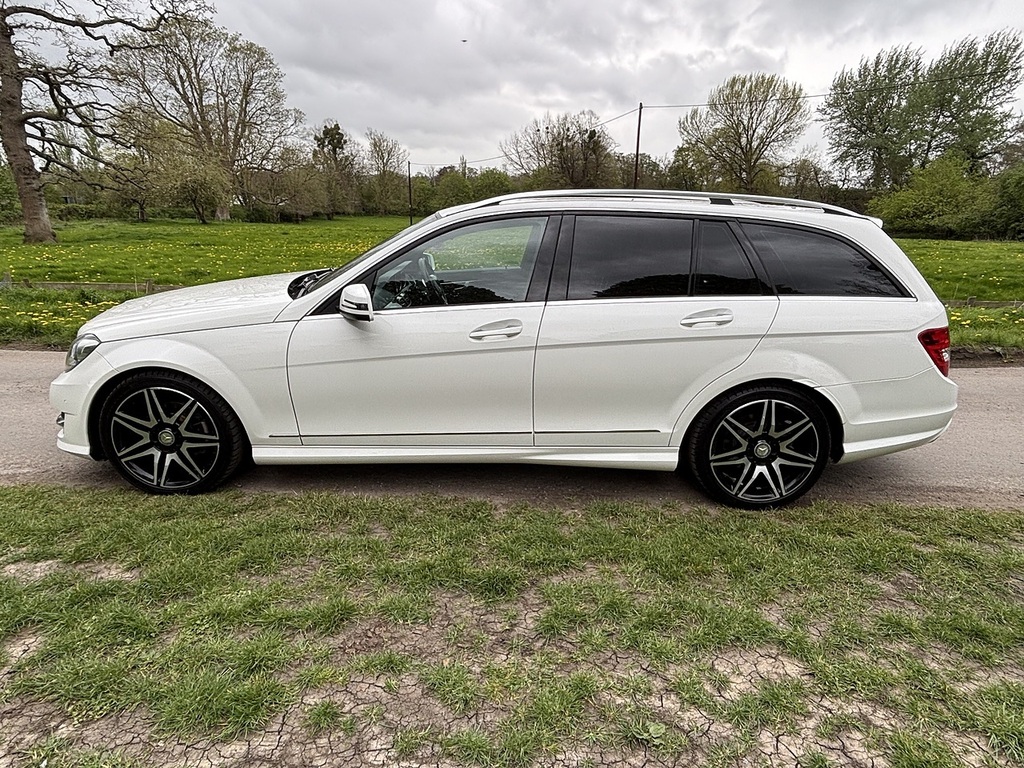 Mercedes-Benz C Class C180 Cgi Blueefficiency Sport U556545 White #4