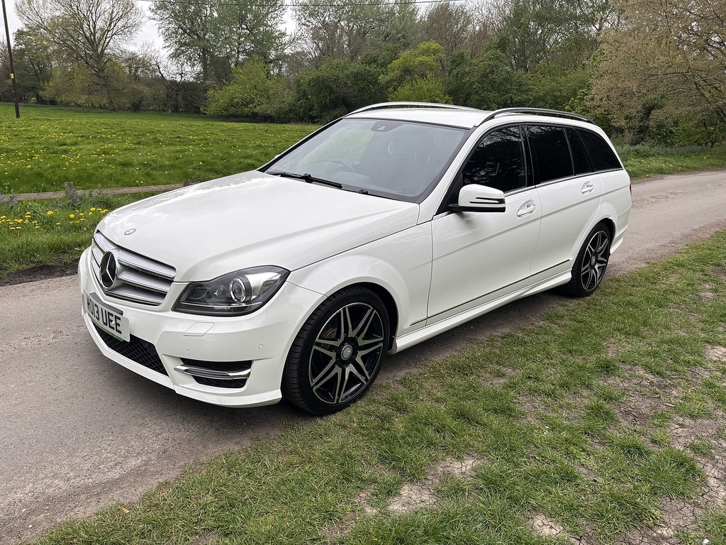 Mercedes-Benz C Class C180 Cgi Blueefficiency Sport U556545 White #3