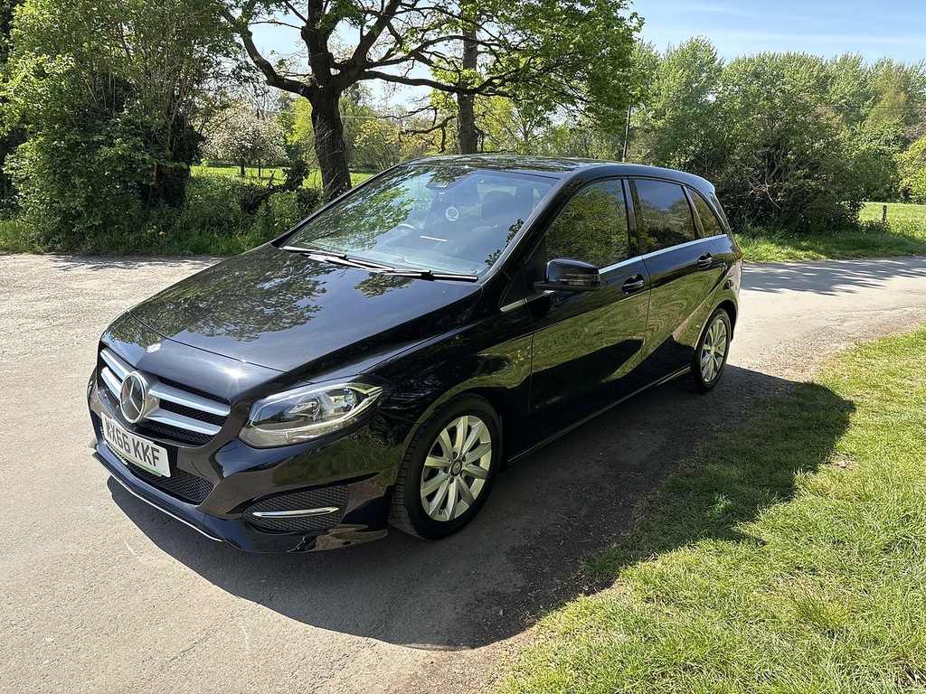 Mercedes-Benz B Class B180 Se U556479 WX66KKF Black #3