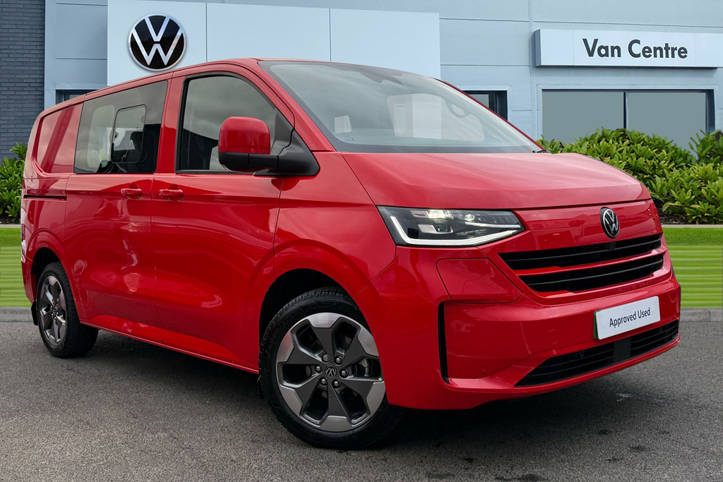 Volkswagen E-Transporter Swb 286Ps 65Kwh 5 Seats Red