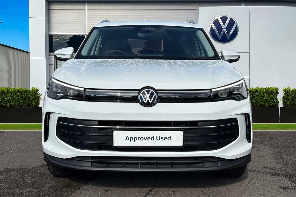 Volkswagen Tiguan 2.0 Tdi Match Dsg White #5