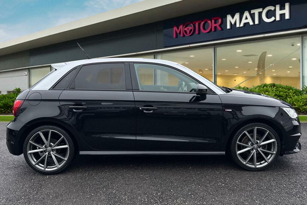 Audi A1 1.4 Tfsi Cod Black Edition Sportback Ma GL67ZKG Black #3