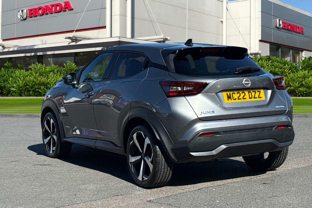 Nissan Juke 1.6 Hybrid Tekna MC22DZZ Silver #2
