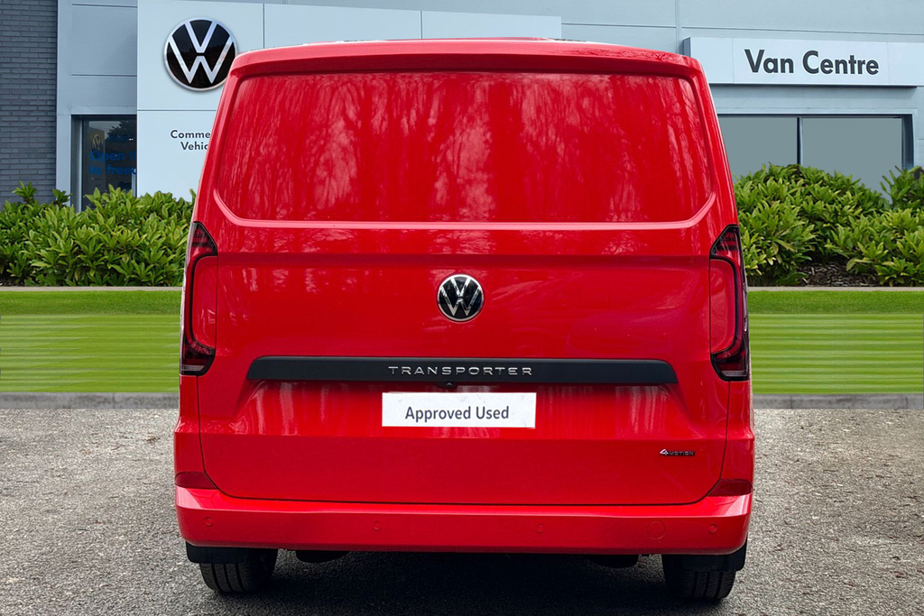 Volkswagen Transporter 2.0 Tdi 150 Commerce Pro Van 4Motion PK26UEB Red #4