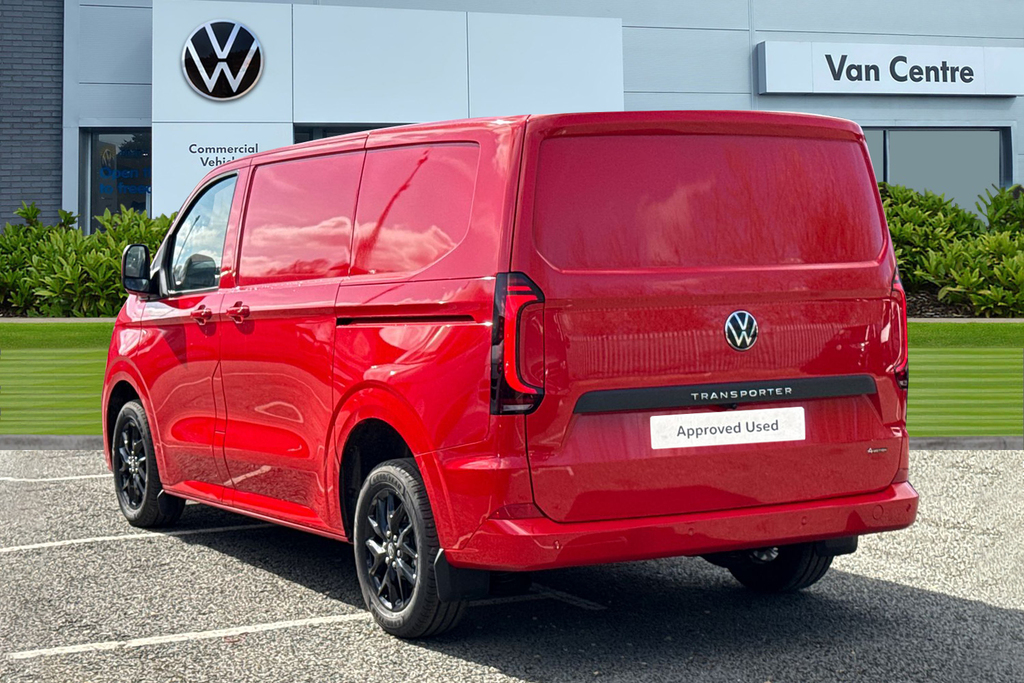 Volkswagen Transporter 2.0 Tdi T32 Commerce Pro 4Motion Swb Euro 6 CX26JXO Red #2