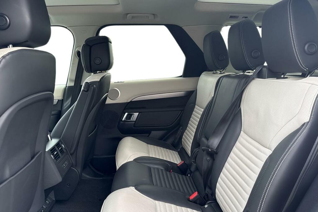 Land Rover Discovery 3.0 D350 Dynamic Hse KK24GYV Grey #4