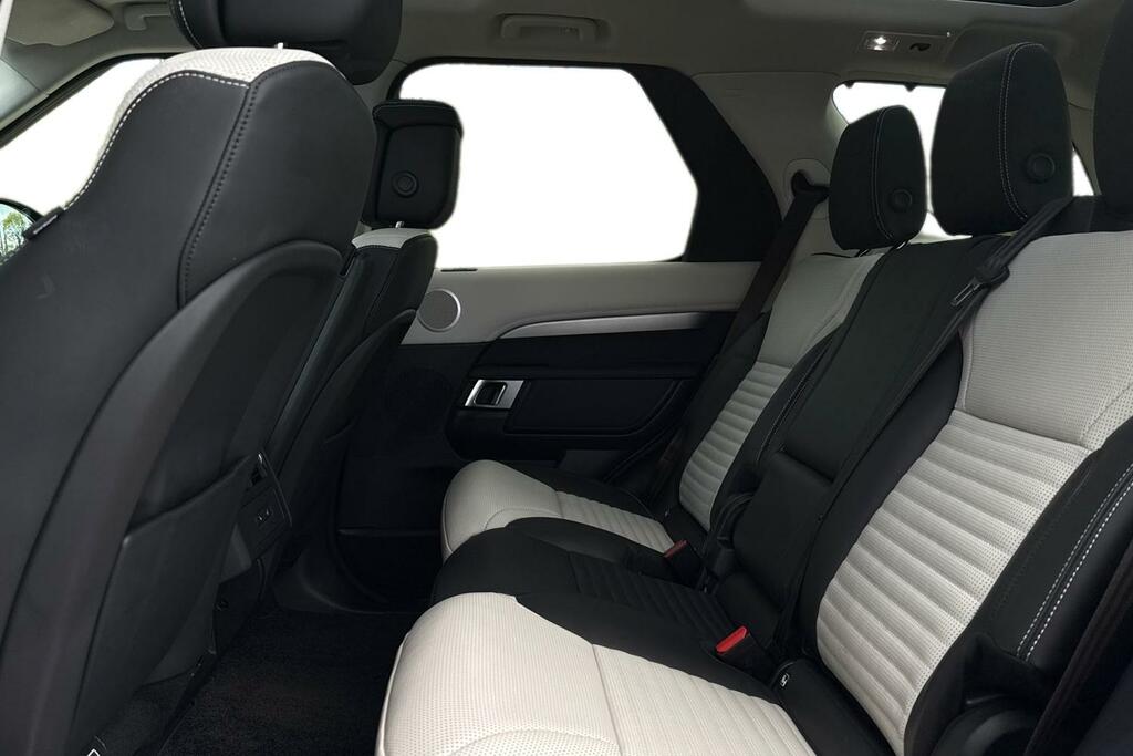 Land Rover Discovery 3.0 D350 Dynamic Hse KM74FLV Grey #4