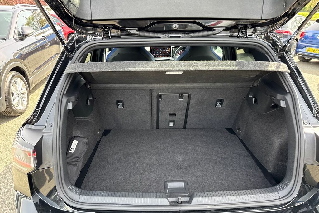 Volkswagen Golf 2.0 Tsi 333 R 4Motion Dsg DE25KXP Black #6