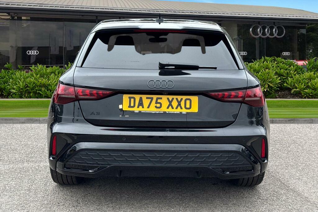 Audi A3 Black Edition Tdi 150 Ps S Tronic DA75XXO Black #4
