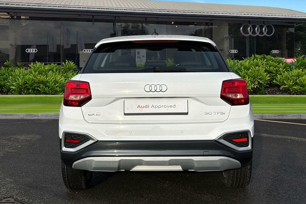 Audi Q2 Sport 30 Tfsi 116 Ps 6-Speed J888NEA White #4