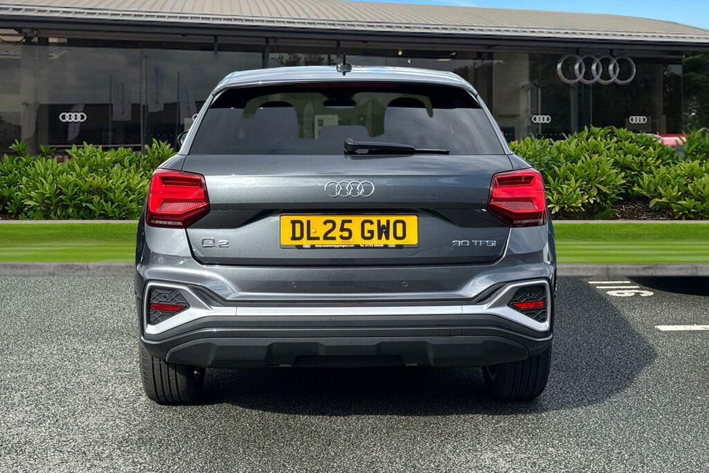 Audi Q2 S Line 30 Tfsi 116 Ps 6-Speed Grey #4