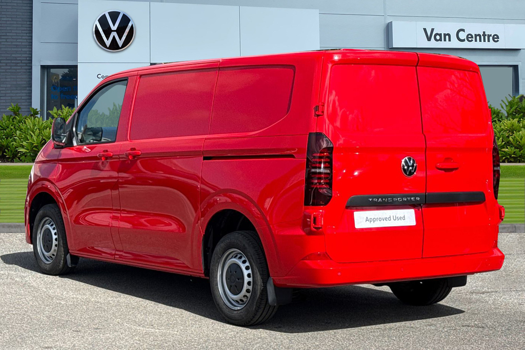 Volkswagen Transporter 2.0 Tdi 110 Commerce Plus Van DA26GUK Red #2