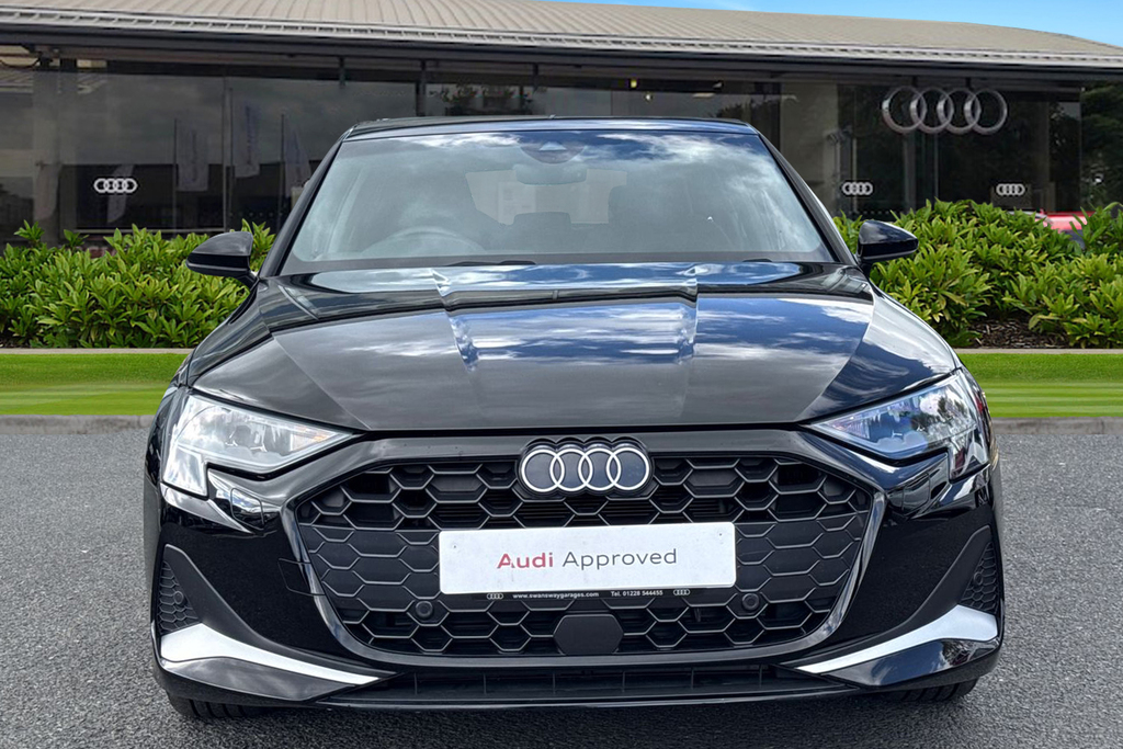 Audi A3 Sport 30 Tfsi 116 Ps 6-Speed Black #5