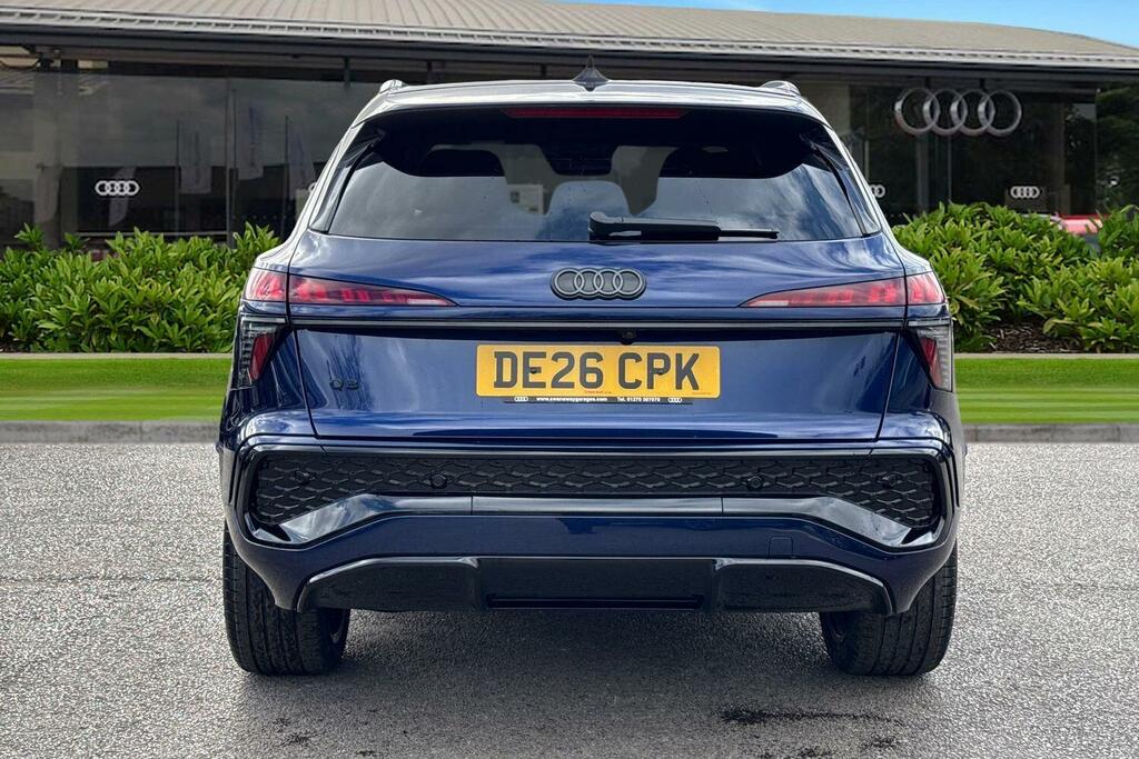 Audi Q3 Suv Edition 1 Tfsi 150 Ps S Tronic DE26CPK Blue #4