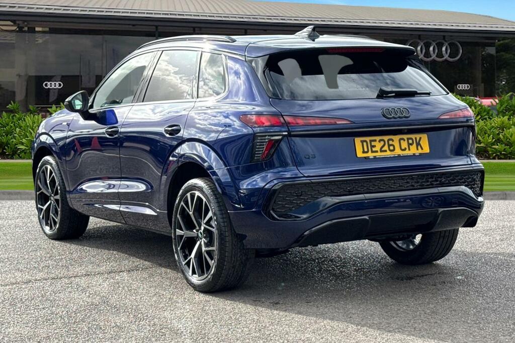 Audi Q3 Suv Edition 1 Tfsi 150 Ps S Tronic DE26CPK Blue #2