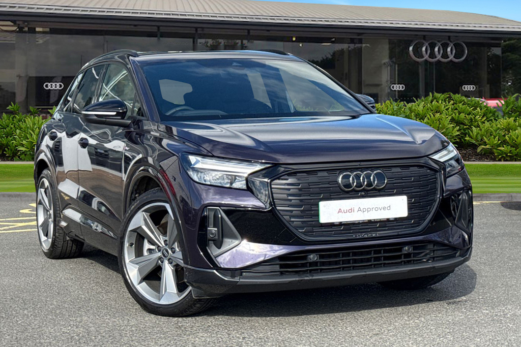 Audi Q4 E Tron Q4 Black Edition 40 E-tron 150,00 Kw Purple