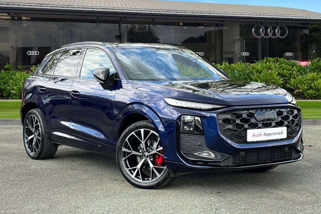 Audi Q3 Suv Edition 1 Tfsi 150 Ps S Tronic Blue