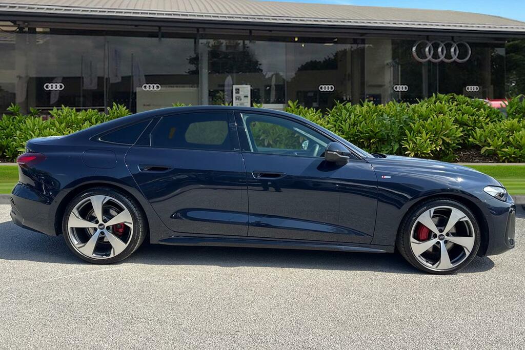 Audi A5 Edition 1 Tfsi 204 Ps S Tronic KR75OYX Blue #3